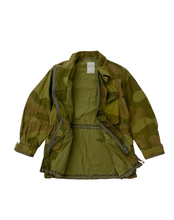 Load image into Gallery viewer, Vintage Army Camp Field Jacket
