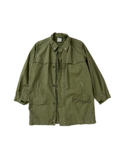 Load image into Gallery viewer, Vintage Italian Military Trench Coat
